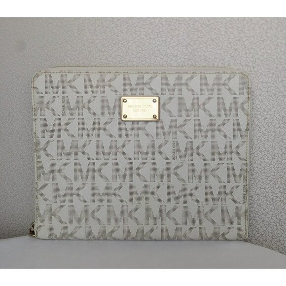 Michael Kors Tablet Multifunction Zip Case Holder Organizer Vanilla Acorn Gold - Picture 1 of 12